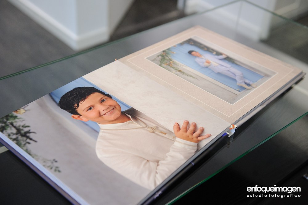 Álbum Libro de Primera Comunión con portada fotográfica personalizada