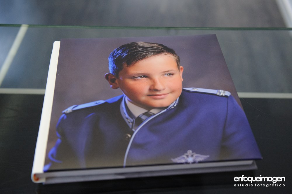 Portada fotográfica de Álbum Libro de Primera Comunión de niño