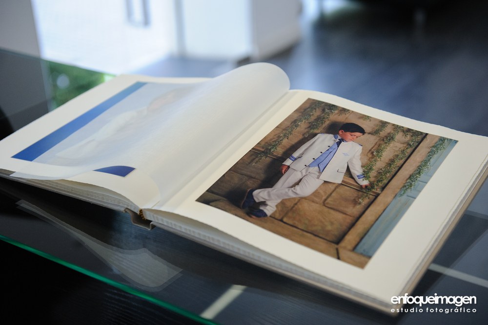 Álbum tradicional de Primera Comunión — fotografía 3JD_1396