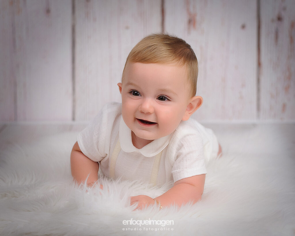 fotografia para bautizos en estudio fotografico enfoqueimagen en malaga