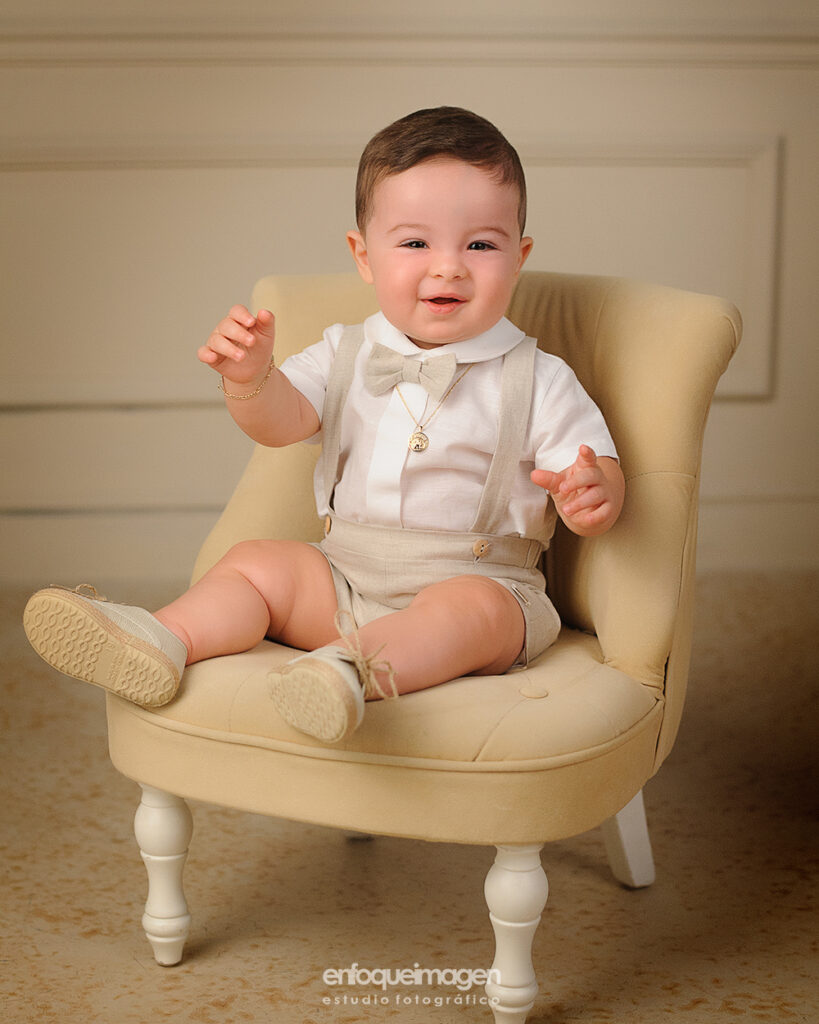 fotografia infantil para bautizo en estudio fotografico en malaga